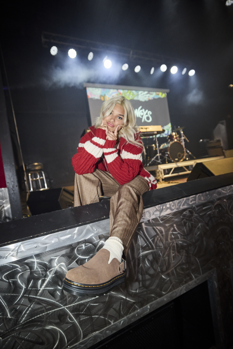 Dr. Martens Zebzag Slingback Platform Mule - Dark Brown